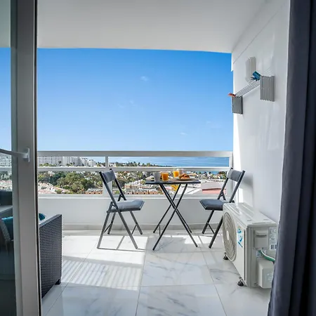 Appartement Modern Blue Sky *