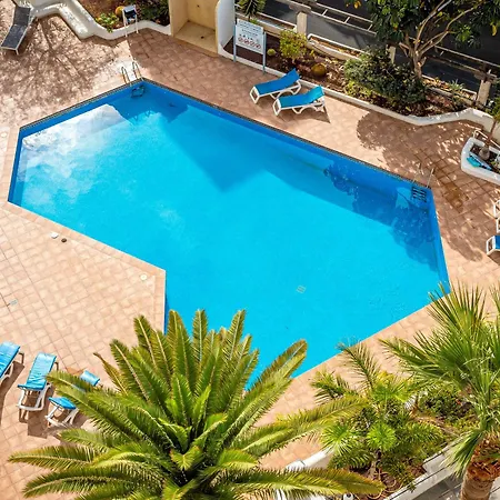 Modern Blue Sky Appartement