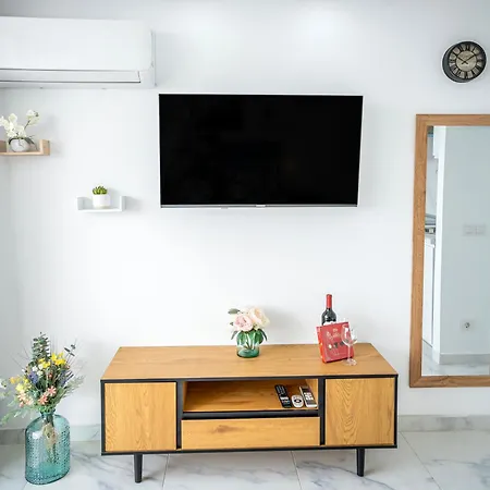 Modern Blue Sky Appartement