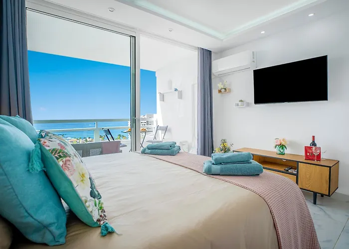 Apartman Modern Blue Sky